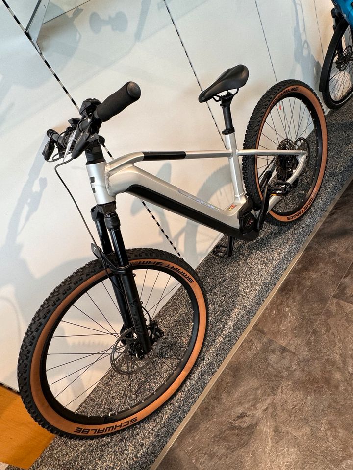 CUBE REACTION HYBRID SLX 750 2024 E-Bike ERST 517KM NP: 4099€ TOP in Tettnang