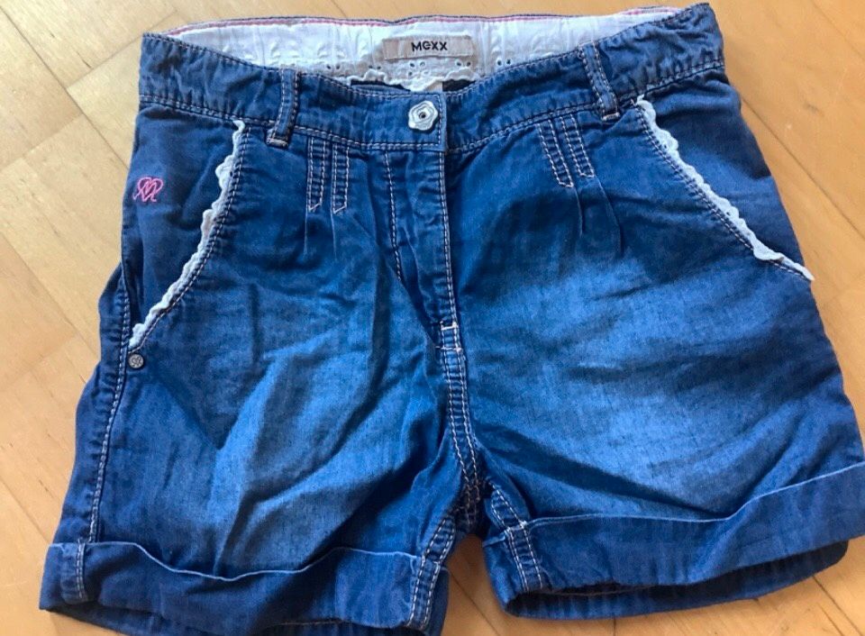 Shorts Größe 134 Mexx H&M Name it Yigga in Alzey