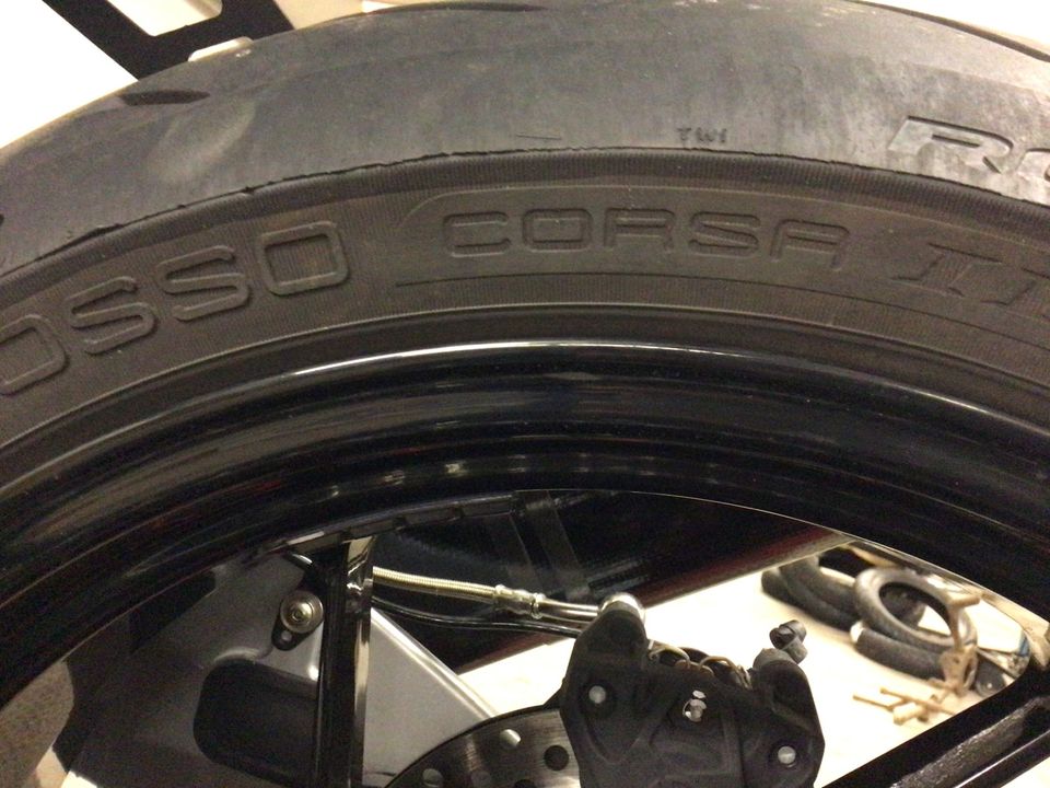 Reifen Pirelli Diablo Rosso Corsa 180/55-17 120/70-17 300€ in Bad Abbach