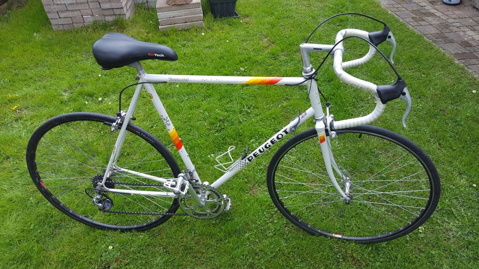 Fahrrad Rennrad Peugeot Tourmalet 12 Gang 28 Zoll in Hardt