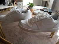Nike Schuhe Kiel - Gaarden Vorschau