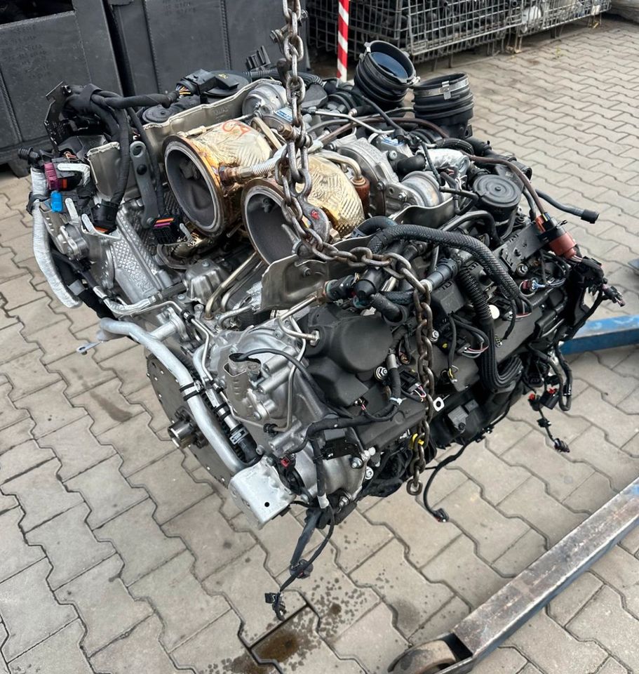 Audi SQ7 SQ8 4.0TFSI DWR Motor Triebwerk Engine in Dorsten