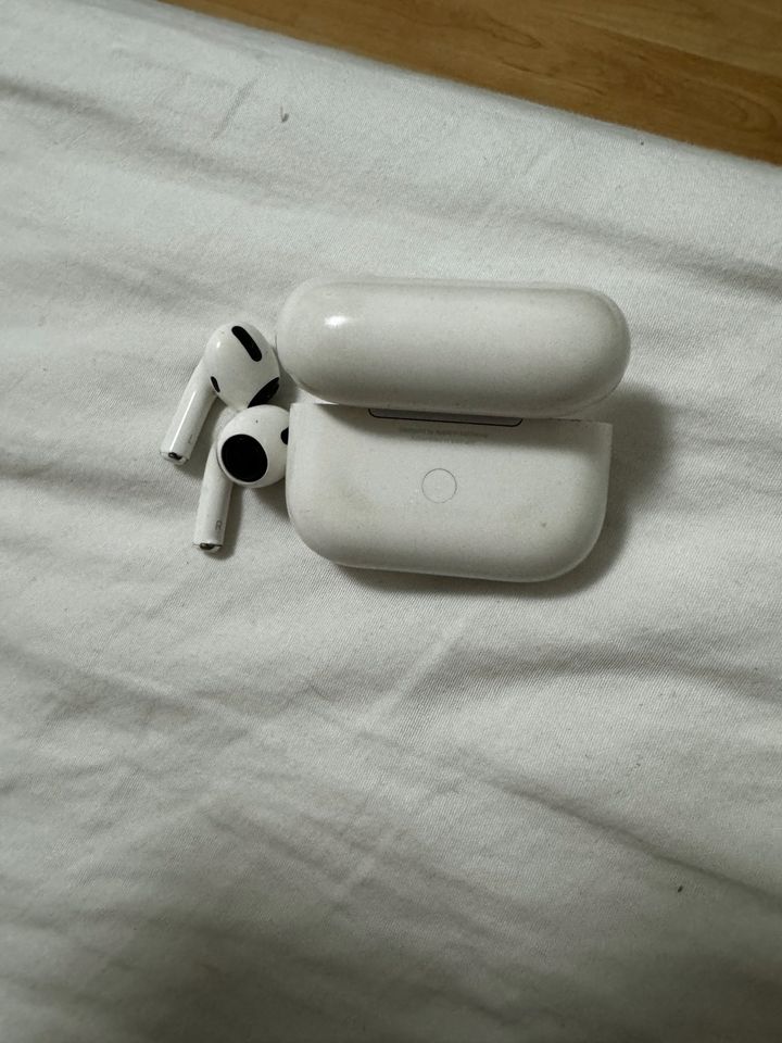 Apple Airpods Pro in Wesel