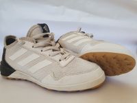 Adidas Turnschuhe Hallenschuhe Gr. 31 Nordrhein-Westfalen - Höxter Vorschau