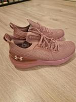 Laufschuhe NEU Under Armour Gr. 40 Hessen - Dillenburg Vorschau