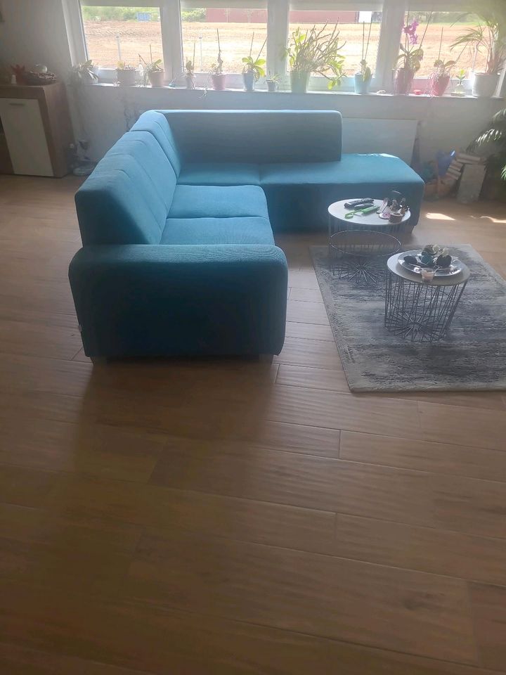 Sofa mit Ottomane nicht ausziehbar in Büdingen