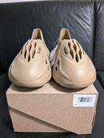 Adidas Yeezy Foam Runner Clay Taupe 46 Nordrhein-Westfalen - Düren Vorschau