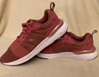 B 7.9  PUMA  Turnschuh Gr. 38.5 Brandenburg - Oberkrämer Vorschau