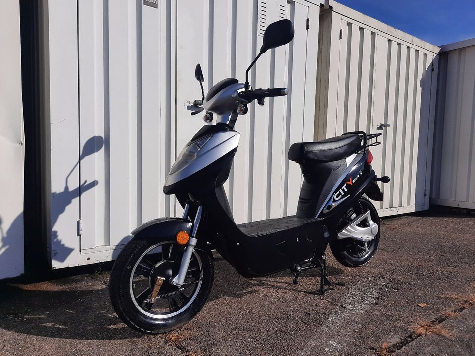 Elektro Roller E-Scooter City Star !!!FAST NEU!!! nur 141km in Sembach