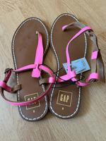 GAP Riemchen Sandalen Zehentrenner Gr.39 NEU Hessen - Mühltal  Vorschau