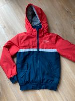 Übergangsjacke Jacke Gr. 146 blau rot Jungen H&M Niedersachsen - Wedemark Vorschau