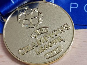 Champions League Medaille eBay Kleinanzeigen ist jetzt Kleinanzeigen