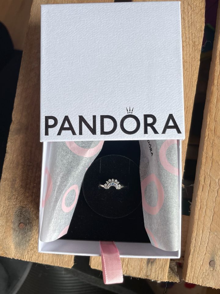 Pandora Mond Ring Gr 50 + Original Box in Mirow