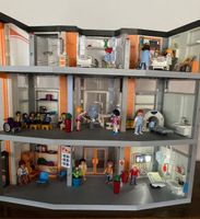 Playmobil Krankenhaus 70190 + 70191 City Life 3 Etagen Nordrhein-Westfalen - Burbach Vorschau