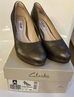 Pumps Clarks goldfarben Niedersachsen - Wolfsburg Vorschau