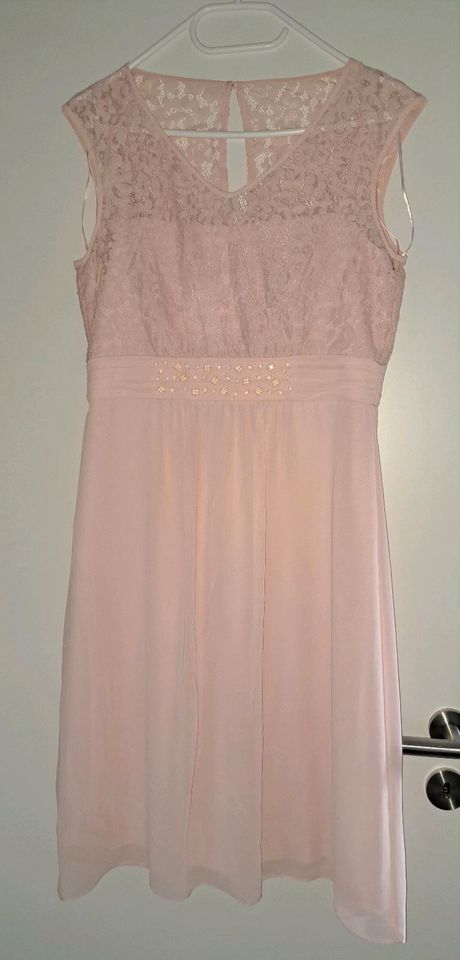 Abendkleid Kleid festlich Größe 40 rosa in Salzwedel