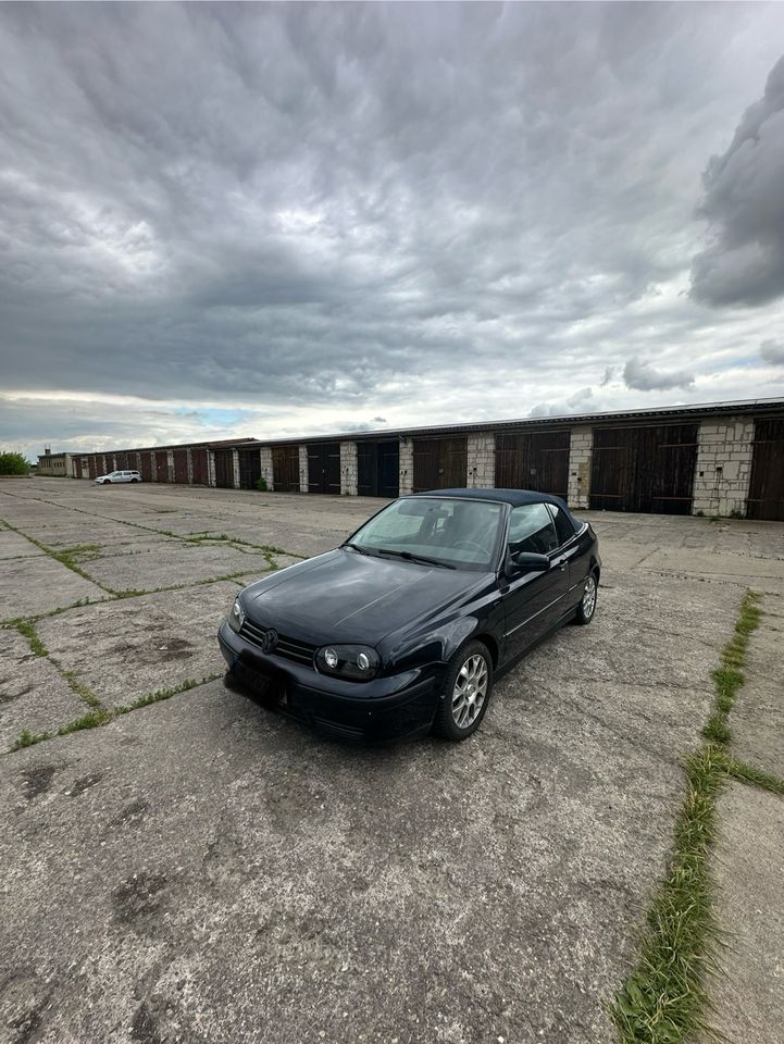 VW Cabrio 4 Golf in Luckenwalde