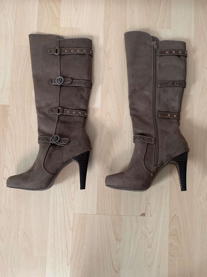 Stiefel neu! in Garbsen