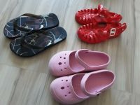 3x Schuhe Größe 29 Clogs Flip Flop Badeschuhe Sandalen Kr. Altötting - Neuötting Vorschau