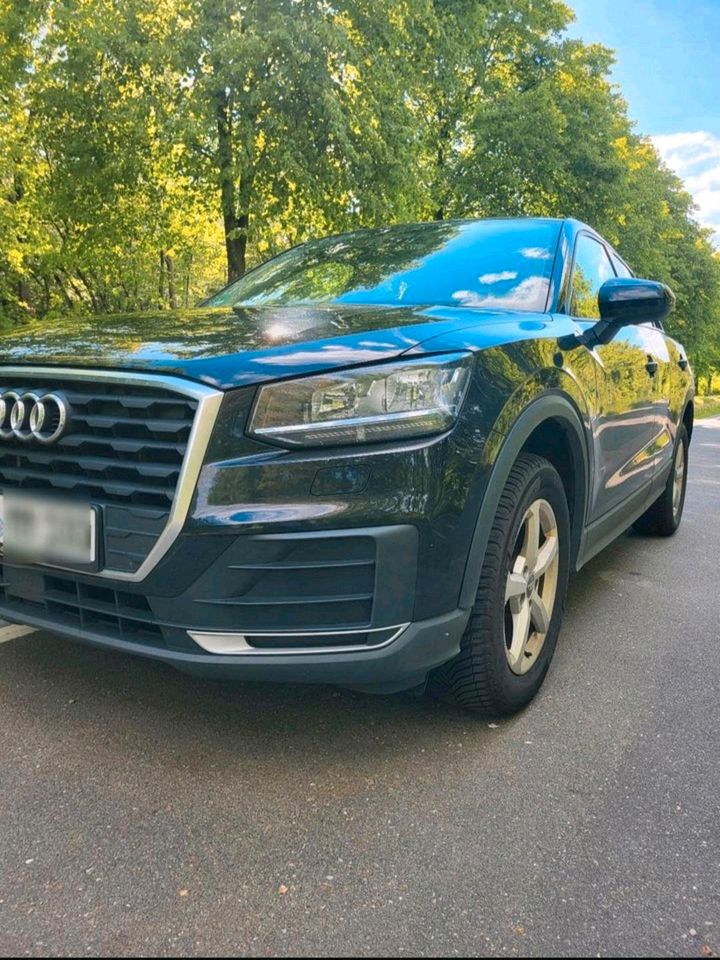 Audi Q2 ***Neue Ganzjahresreifen***TÜV neu ***Garantie**Unfallfre in Hamburg