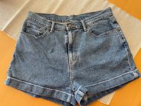 Levi’s Jeansshorts / Jeansgröße W32 Hessen - Hainburg Vorschau