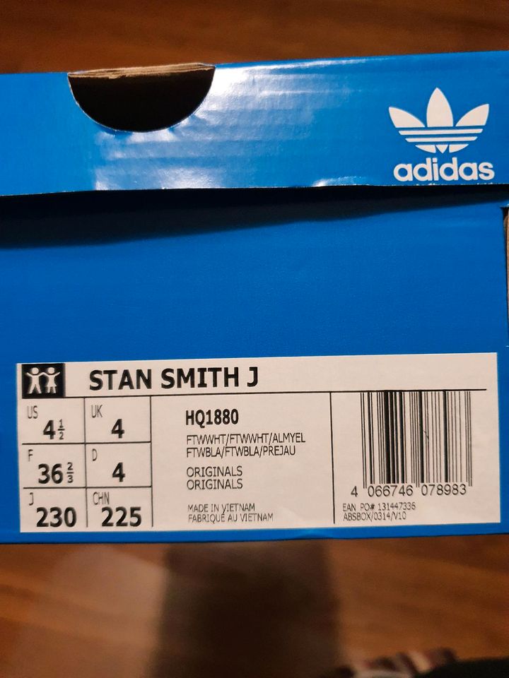 Adidas Turnschuhe Sneaker Stan Smith 36 2/3 NEU weiß in Adelsdorf