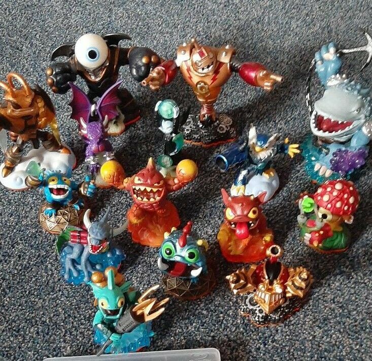 Skylanders GIANTS Spiel für Ps3 mit Figuren. in Hessisch Lichtenau