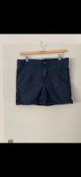 Shorts, dunkelblau, baggy, H&M Grösse S, mit Taschen, top Zustand Friedrichshain-Kreuzberg - Kreuzberg Vorschau