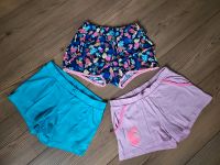 Set 2x Shorts kurze Hosen H&M C&A Gr. 134 140 Sachsen - Radebeul Vorschau