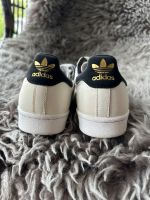 Adidas Sneaker Los Angeles Superstar, 39 1/3, UK 6 Baden-Württemberg - Weingarten Vorschau