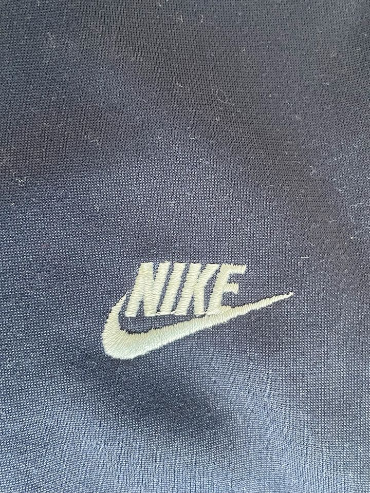 Vintage Nike Open Leg Jogger/ Dunkelblau Herren Größe M in Frankfurt am Main