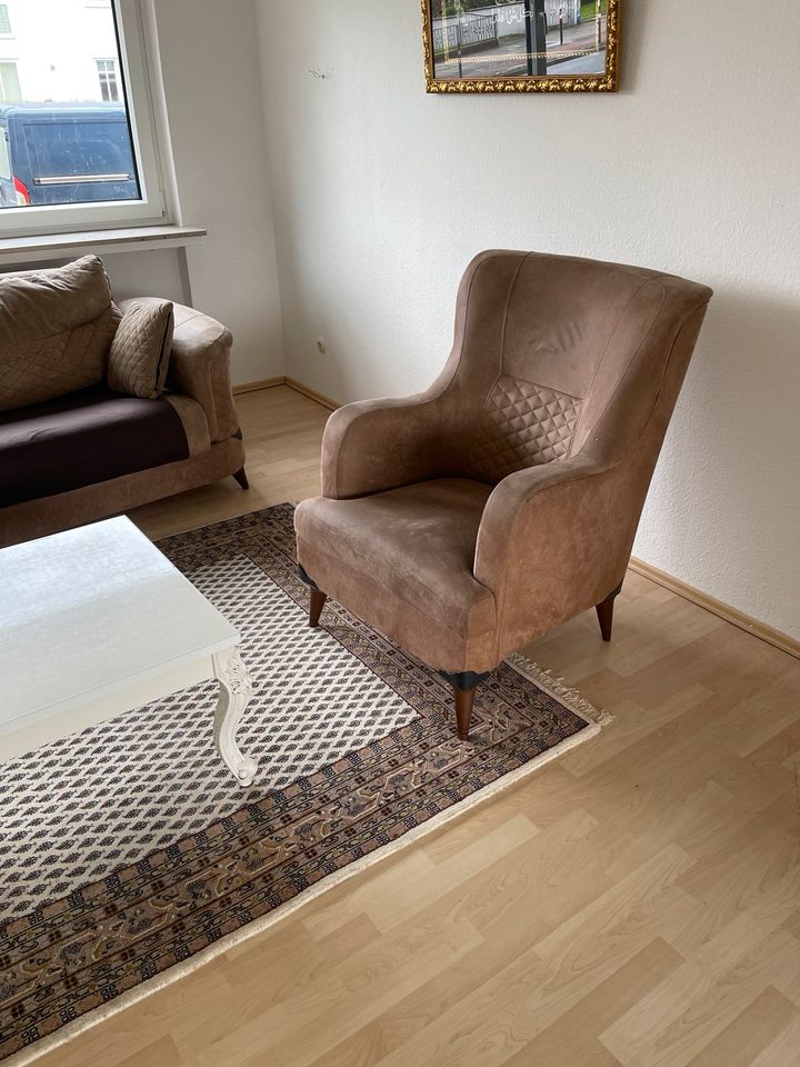 Couch/Sofa braun in Bremen