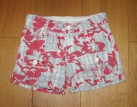 Neuwertig Zara Kids Shorts Mädchenshorts Hose Gr 104 Niedersachsen - Jever Vorschau