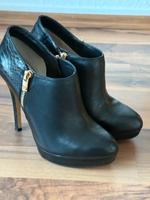 Michael Kors Halb Stiefelette Gr.36 Schwarz Neuwertig Nordrhein-Westfalen - Recklinghausen Vorschau