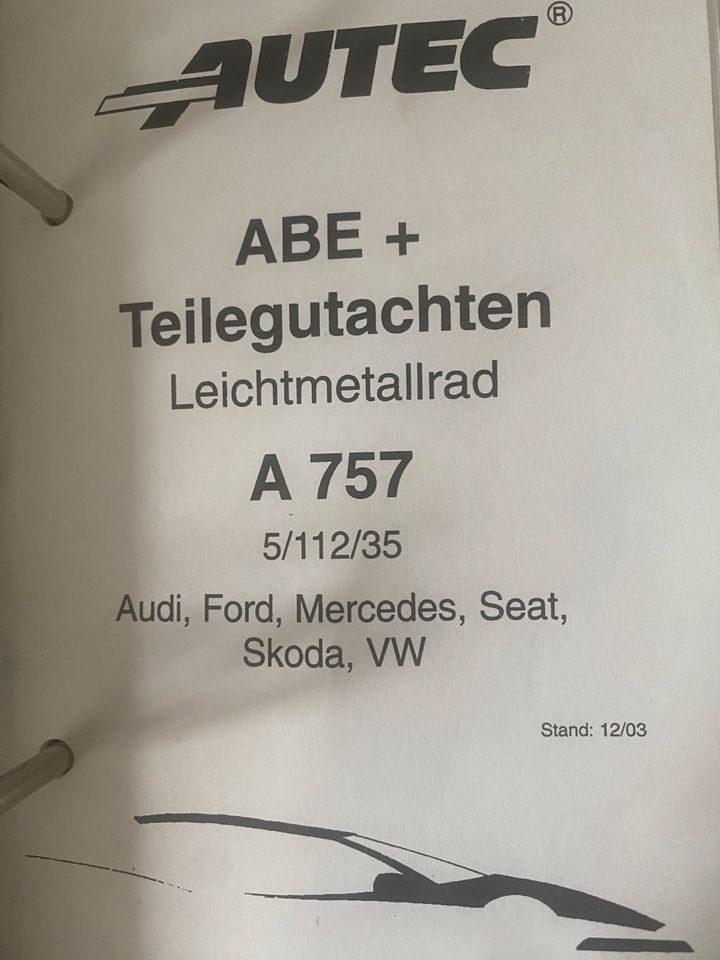 4 x Alufelgen, Autec, 5Loch, 7,0J x 17H2, ET 40, 225/45 R17 94V in Pfaffenhofen a. d. Glonn