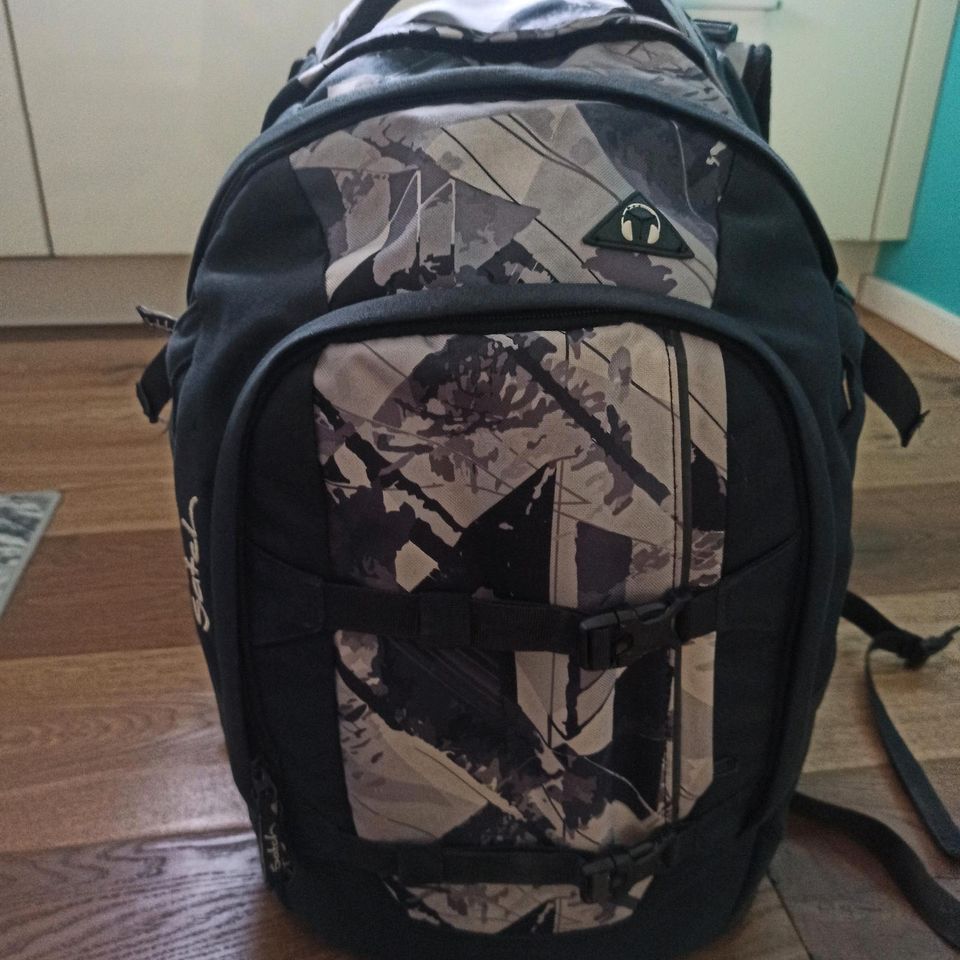 Satch Schulrucksack in Brühl