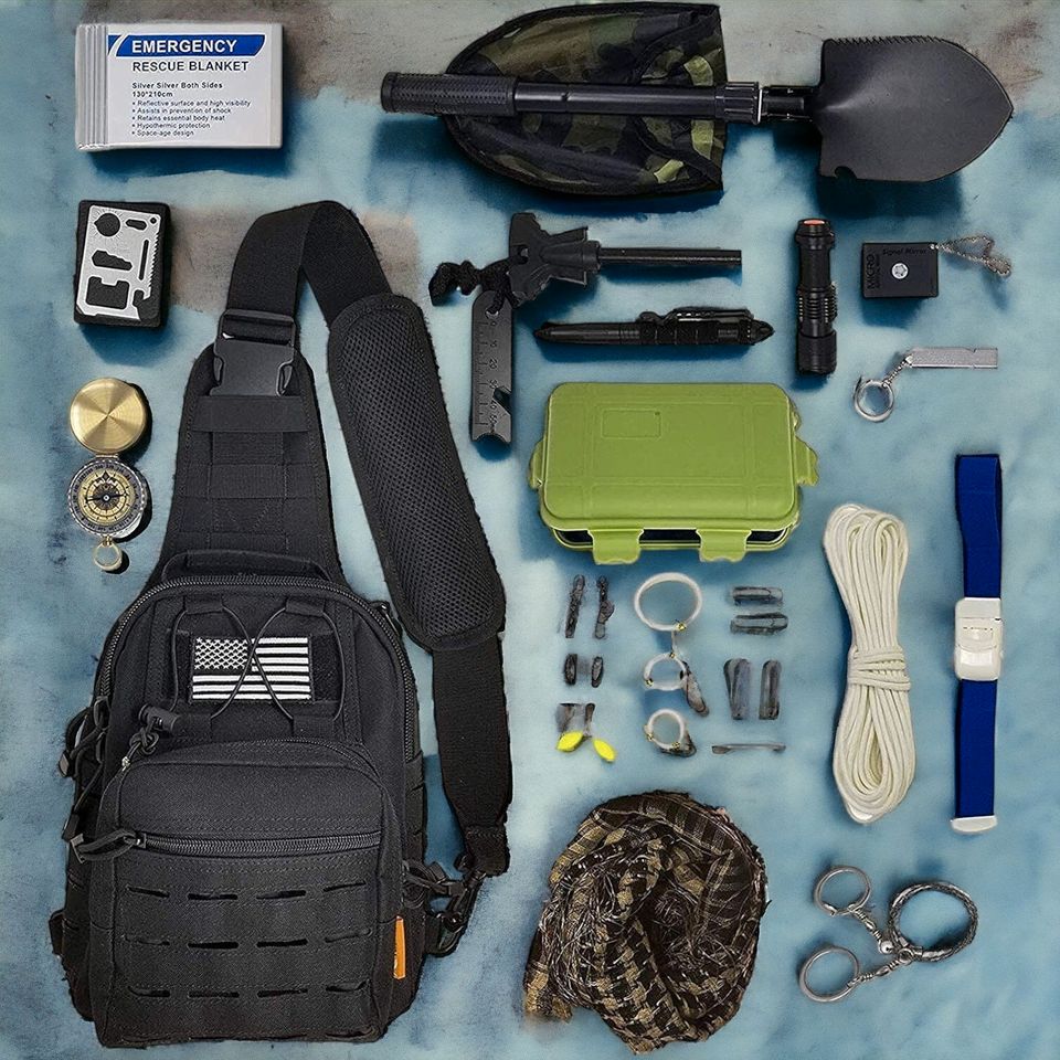 Survival Gear Kit Set Außen Notfall Camping Multitool Erste Hilfe in Berlin