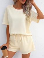 Set bestehend aus Hose + Shirt Shein Größe S Top Berlin - Hellersdorf Vorschau