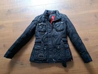 Winterjacke von Esprit Größe M Niedersachsen - Harpstedt Vorschau