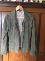 H&M kurzer sportlicher Blazer mit Blumenmuster innen, Khaki Baden-Württemberg - Waldkirch Vorschau