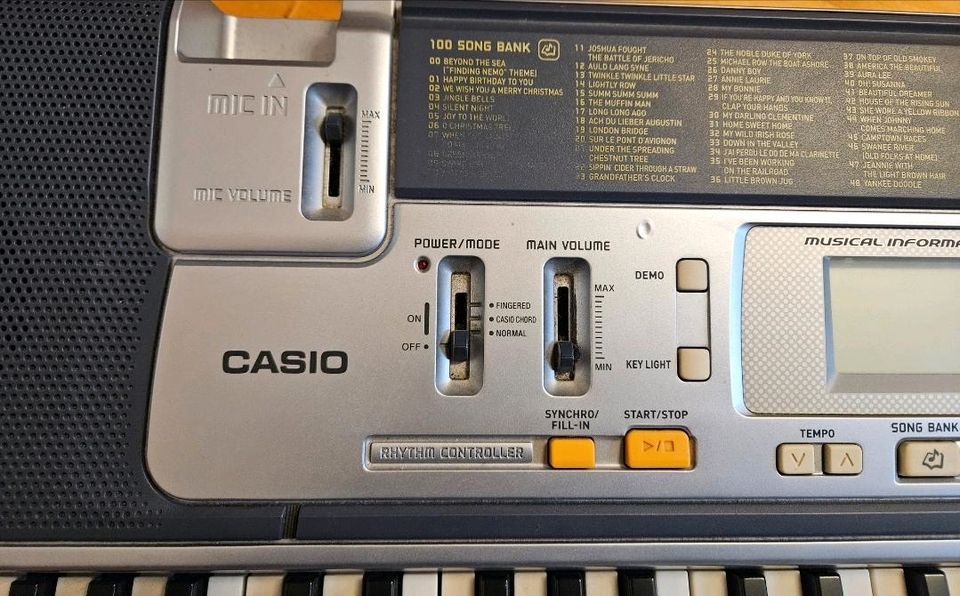 Casio Keyboard LK-110 in Wallerfangen