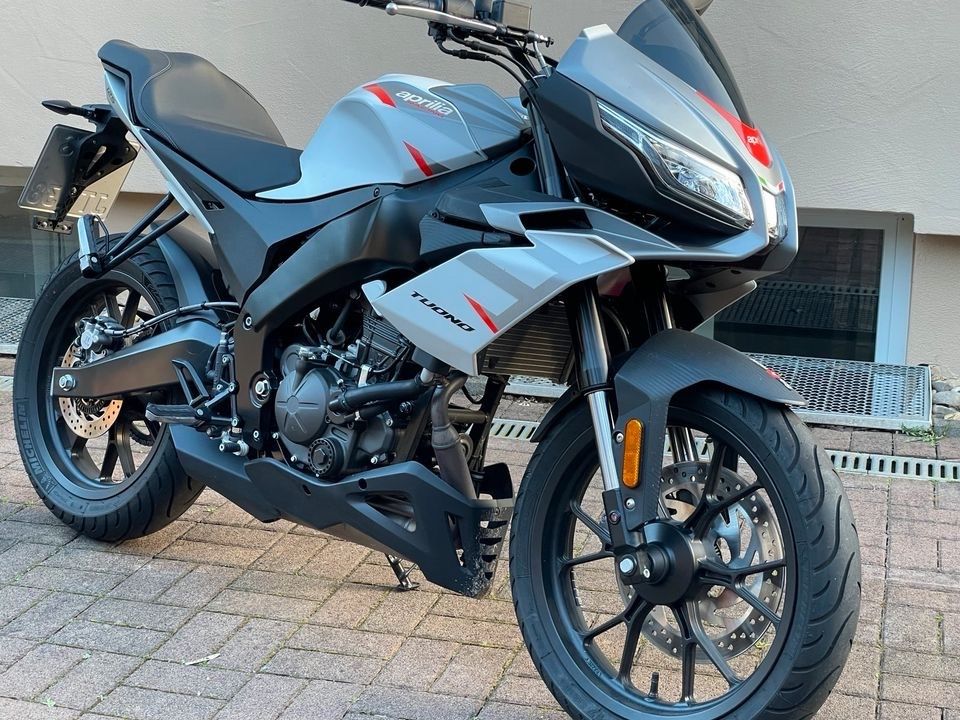 Aprilia Tuono 125 in Bous