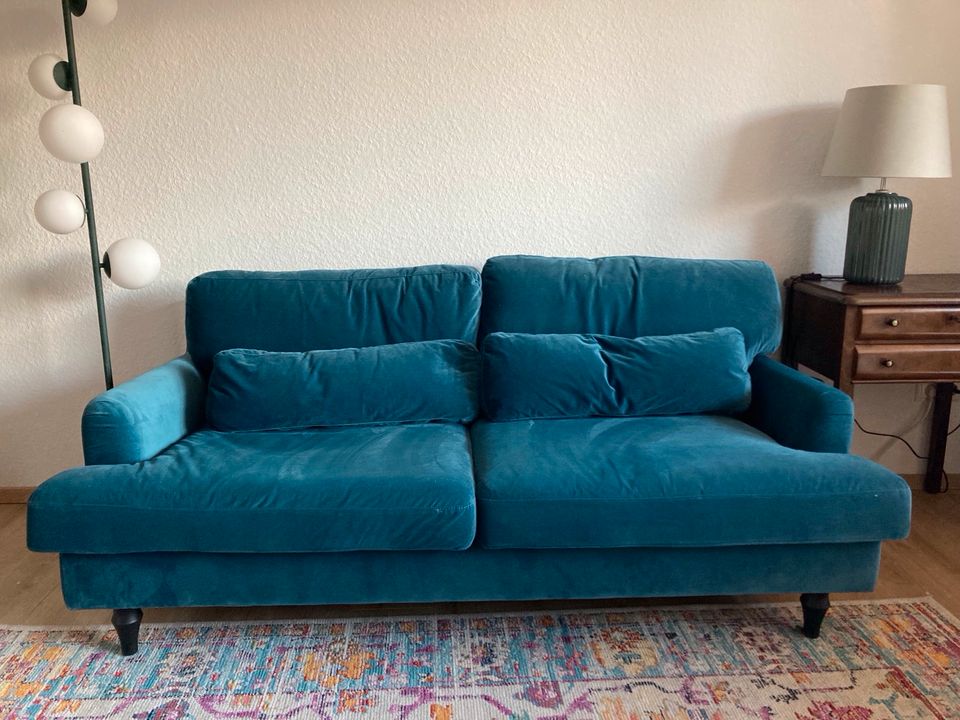 Hochwertiges 2-Sitzer-Sofa in Gehrden
