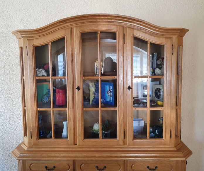 Sideboard mit Glasvitrinen Schrank Echtholz Eiche massiv in Viereth-Trunstadt