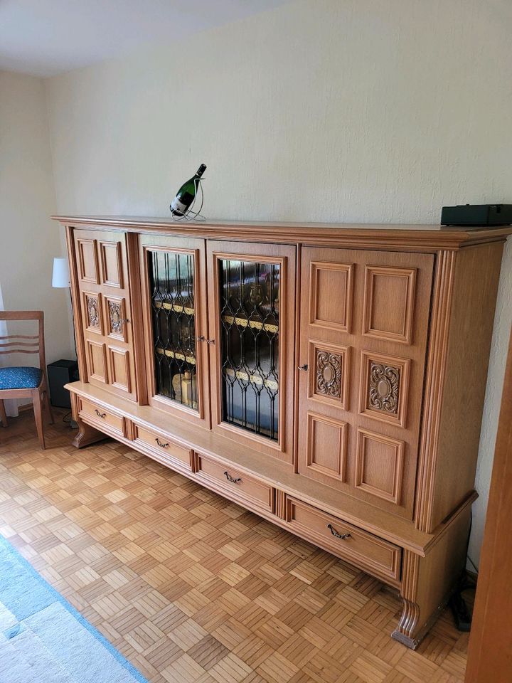 Wohnzimmerschrank Eiche hell in Salzkotten