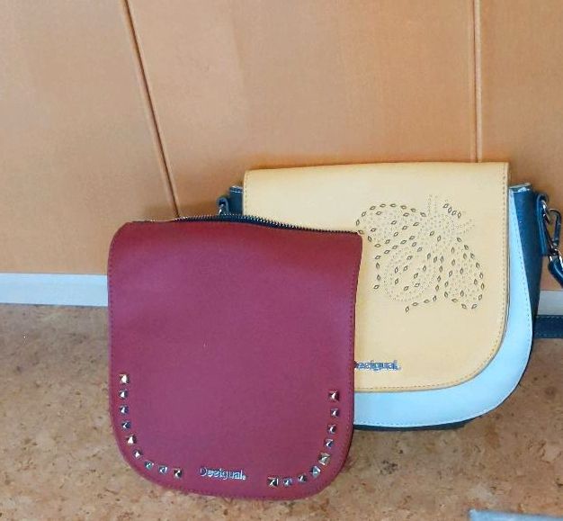 Tasche Desigual mit 2 laschen in Niedersachsen - Burgdorf | eBay  Kleinanzeigen ist jetzt Kleinanzeigen