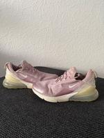 Sneaker Nike Air Max 270 Größe 38.5 Hessen - Langgöns Vorschau