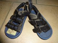 NEU Badeschuh Schuh Sandalen Wasserschuh Gr. 23 Niedersachsen - Westergellersen Vorschau