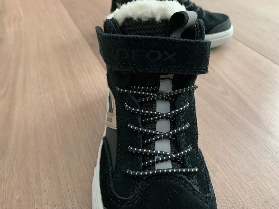 Geox Winterschuhe gefüttert Neu Gr.29 in Ratzeburg