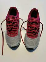 Nike Turnschuhe Hessen - Maintal Vorschau